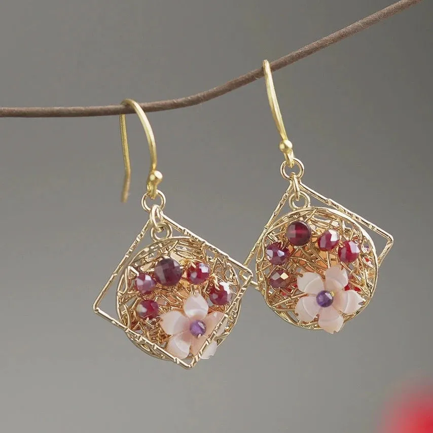 Dangle Earrings: Flower Nest