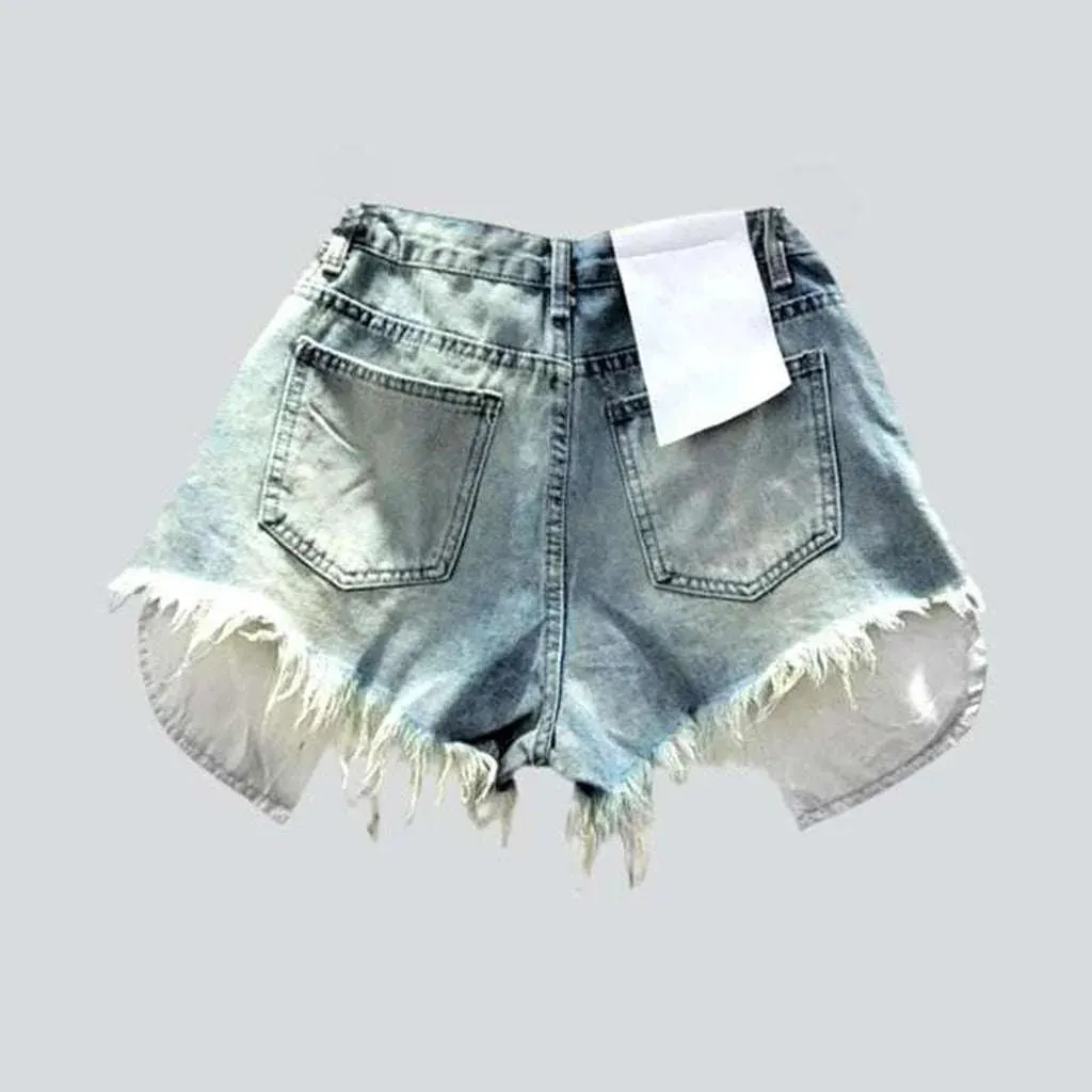 Exposed pockets distressed denim shorts