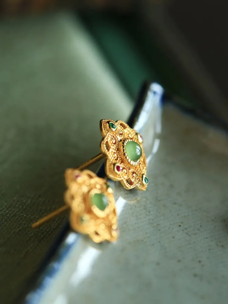 Jade Earrings: Tang Dynasty