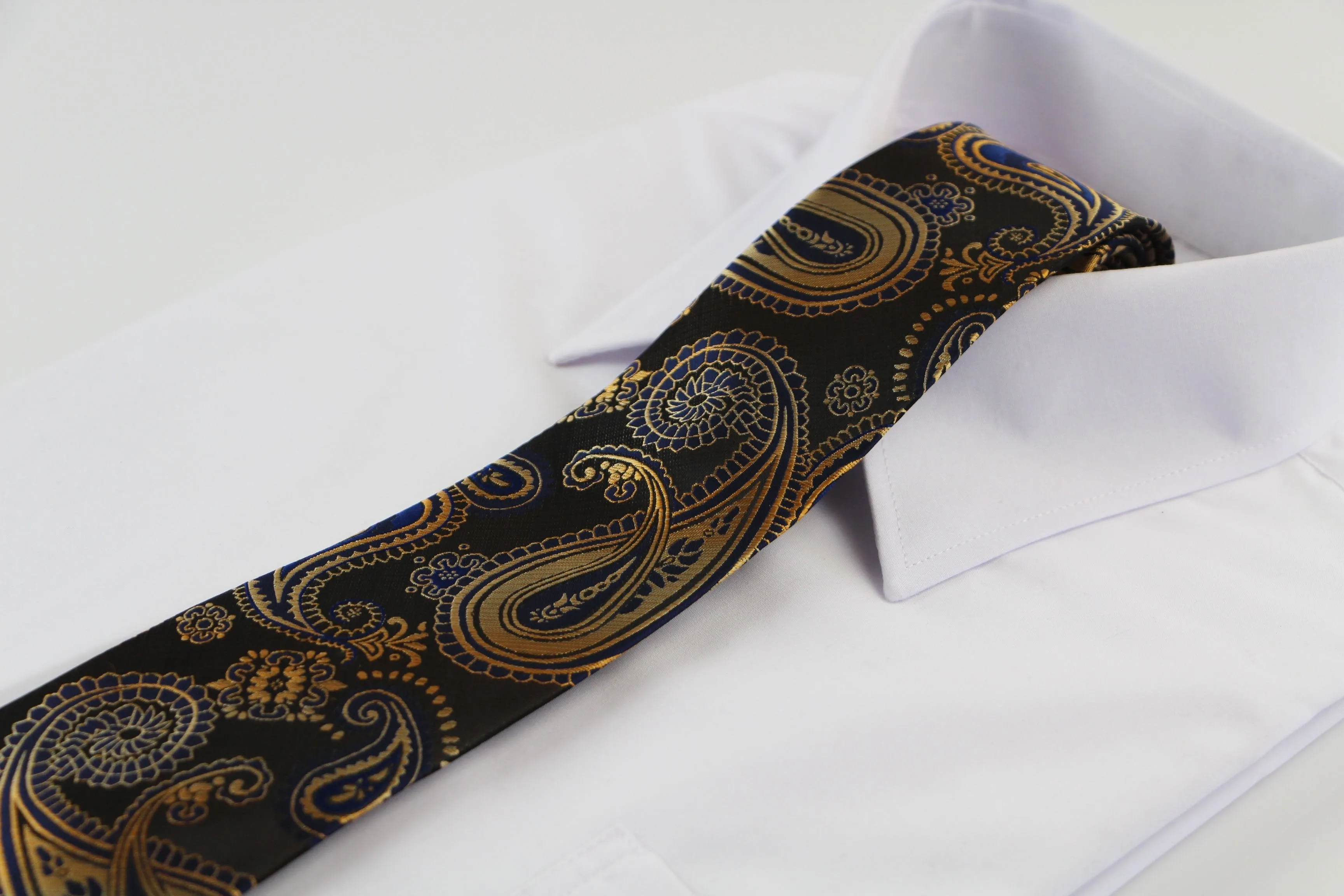 Mens Copper Sheen Brown Boho Paisley Patterned 8cm Neck Tie