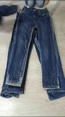 Vintage Mixed Levi's Jeans-15 pieces